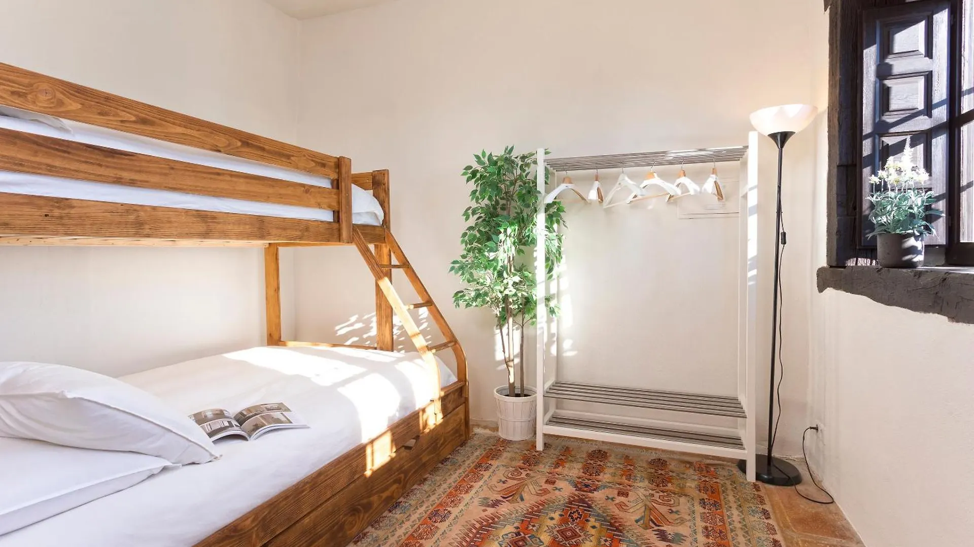 Malaga Sea Views Country House 0*,
