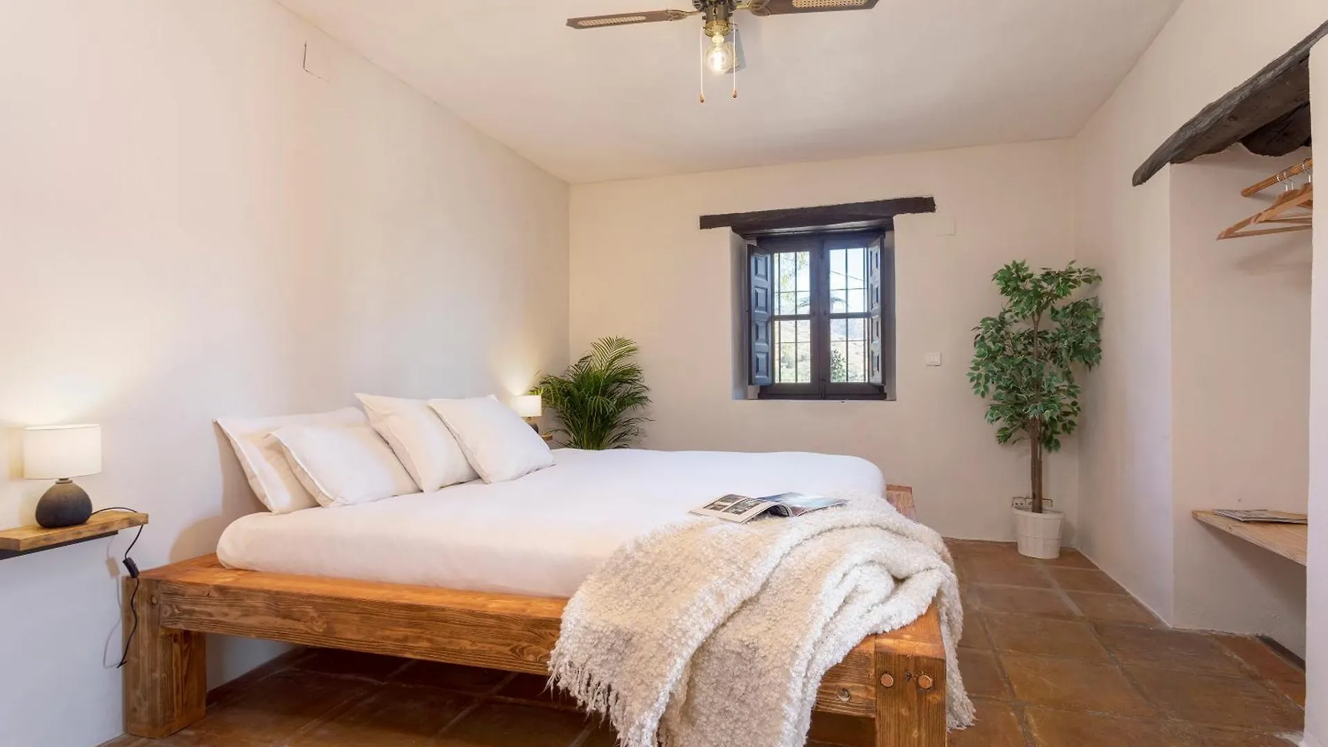 Malaga Sea Views Country House 0*,  İspanya